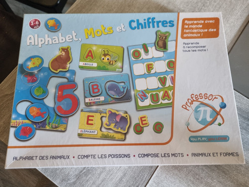 Jeu alphabet mots - et, chiffres