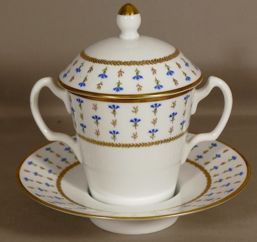 Tasse trembleuse aux barbeaux - tasse,