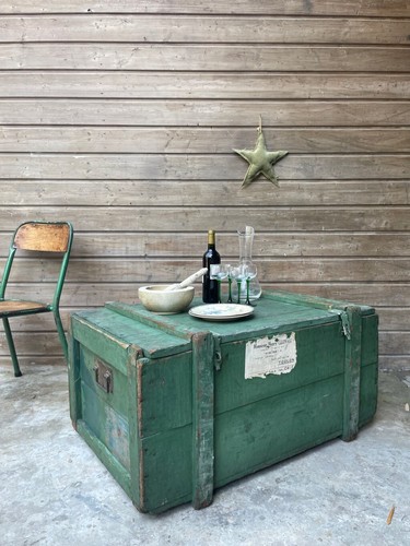 Ancien grand coffre - grand,