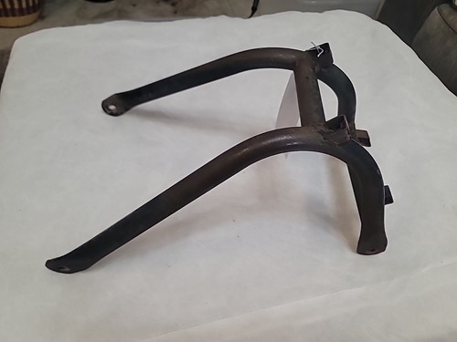 0450596 front bumper 2003 - bumper,