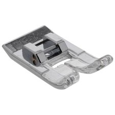 Zig Zag Satin Point Broderie