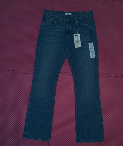 Nwt levi stretch - nwt, levi's