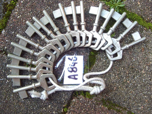Lot a846 ebauches de - 17,