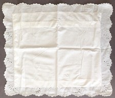 Taie d'oreiller d'enfant en lin 1900, broderie Richelieu, linge de maison