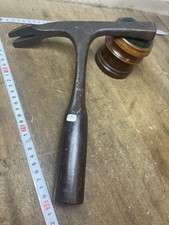 marteau hachette à Caisse