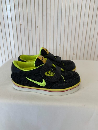 Baskets nike mixte - p.22,