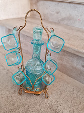 service a liqueurs comprenant