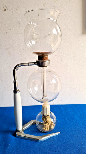 Rare petite cafetiere - petite,
