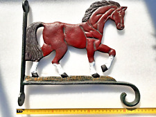 Applique murale cheval en fonte pour suspension florale