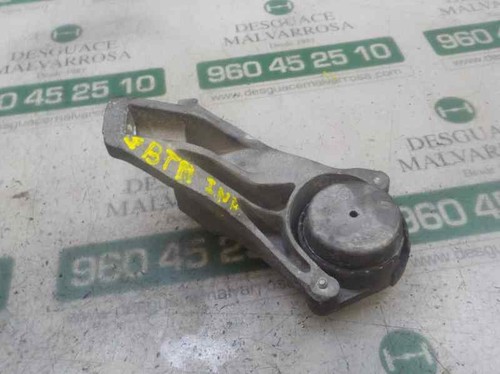 Support moteur arriere - arriere, /