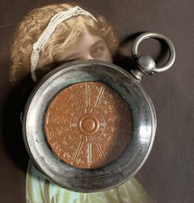 Porte-montre de gousset Napoléon III en métal argenté 