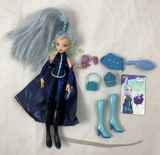 Poupée Mattel Winx Club Icy