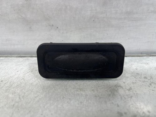Bouton coffre renault - de,