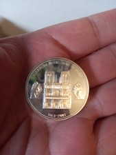 MÉDAILLE COMMÉMORATIVE 850