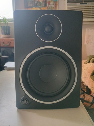 Mackie mr6 mk3 powered - mk3, 6.5"
