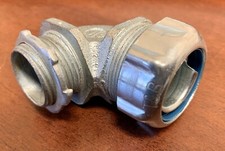 5253- 3/4" 90 Deg. Liquidtight