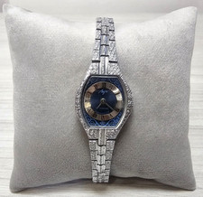 Montre femme vintage soviétique Luch Ladies Watch Luch avec beau bracelet URSS