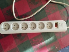 Bloc 6 Multiprises Avec Protection Et Interrupteur