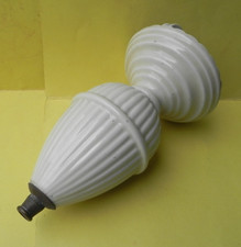 ANCIEN CONTREPOIDS STRILLE BEIGE à 2 roulettes pour MONTE ET BAISSE