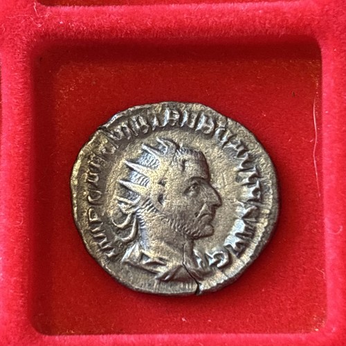 Monnaie romaine coin - coin, denier