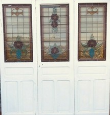 séparation trois portes en vitraux art déco décor floral année 1900. XX siècle .