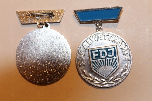 29351 fdj médaille anstecker - 29351,