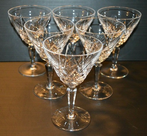 Grands verres eau - a,
