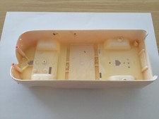 Châssis inférieur pièce