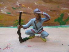 STARLUX WESTERN  TRAPPEUR   ACCROUPI GUETTANT