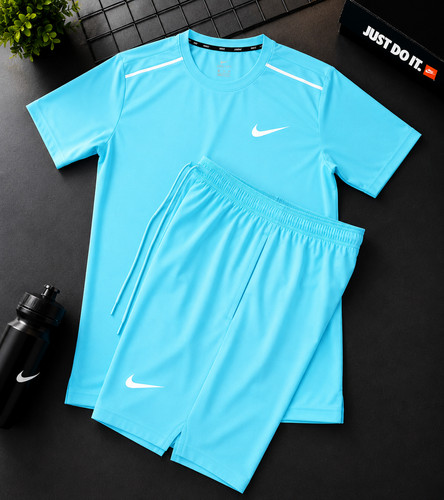 Ensemble nike running shirt - ensemble,