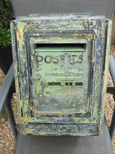 Ancienne boite aux lettres - ancienne,