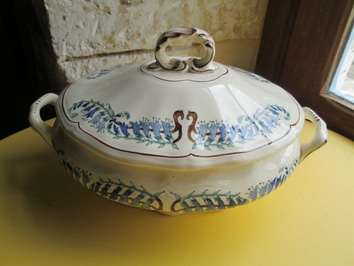Ancienne grande soupière - ancienne,