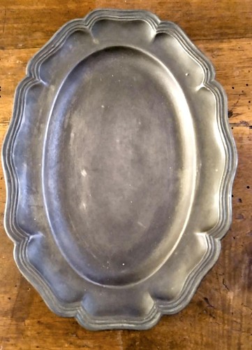 Ancien plat ovale étain - plat,