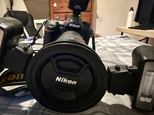 Nikon camera lighting