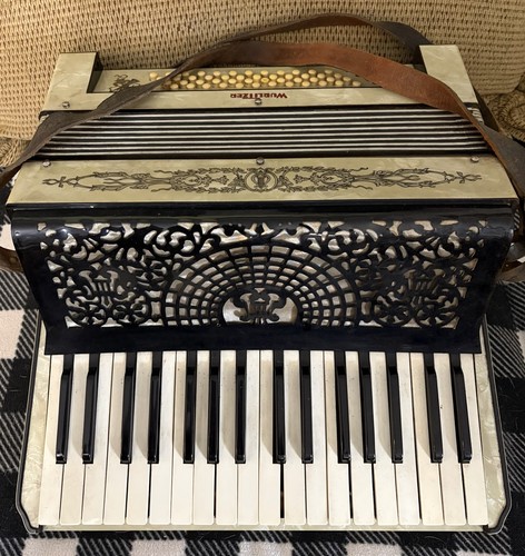 Pre wwii wurlitzer piano - pre-wwii,