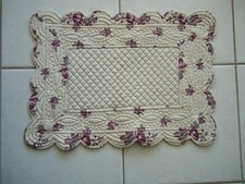 NAPPERON SET TABLE COTON BOUTIS PIQUE