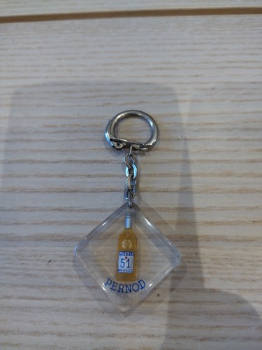 Porte clé bourbon pernod - porte,