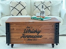 Table basse bois massif - table, coffre