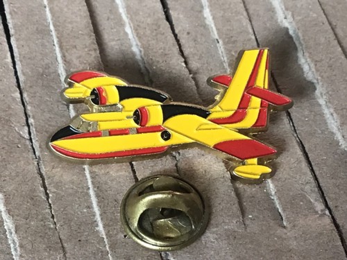 Pins canadair construction - pins,
