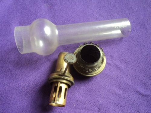 Ancienne lampe petrole - ancienne,