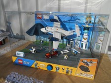 VITRINE PUBLICITAIRE DE MAGASIN "jouets LEGO City (police n°2)"