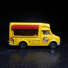 Fourgon Majorette Cirque Pinder Glacier jaune rouge miniature camion N8889