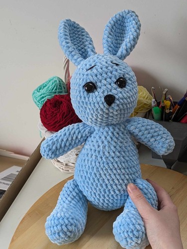 Lapin bleu doudou - lapin, très