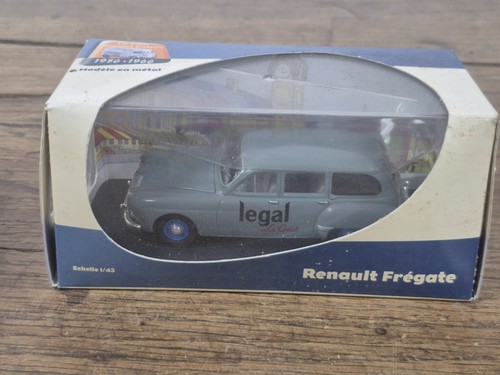 Voiture miniature renault - miniature,