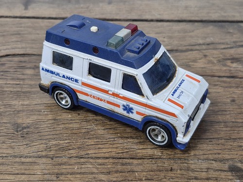 Voiture miniature ambulance - voiture,