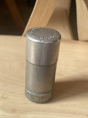 Briquet tempête dans - , boîte