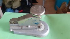 Agrafeuse ancienne marque - agrafeuse,