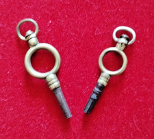 LOT DE 2 CLES ANCIENNES REMONTOIR MONTRE GOUSSET