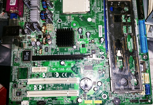 Grille plaque arrière - grille/plaque,