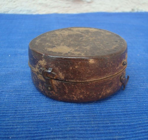 V73 rare ecrin rond ancien - ecrin,